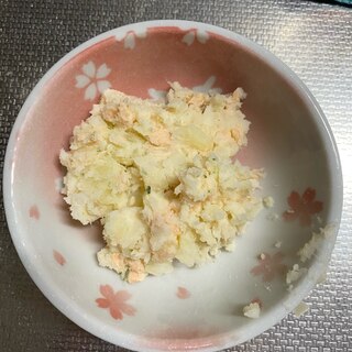 幼児食　鮭ポテトサラダ